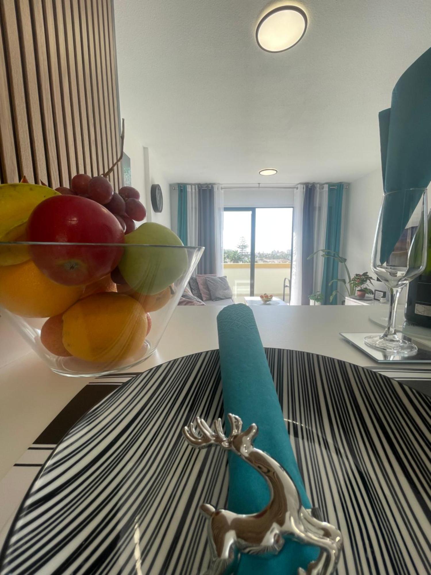 Royal View Apartment - Playa De Las Americas ภายนอก รูปภาพ